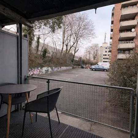 Διαμέρισμα Gemuetliche Im Herzen Von *